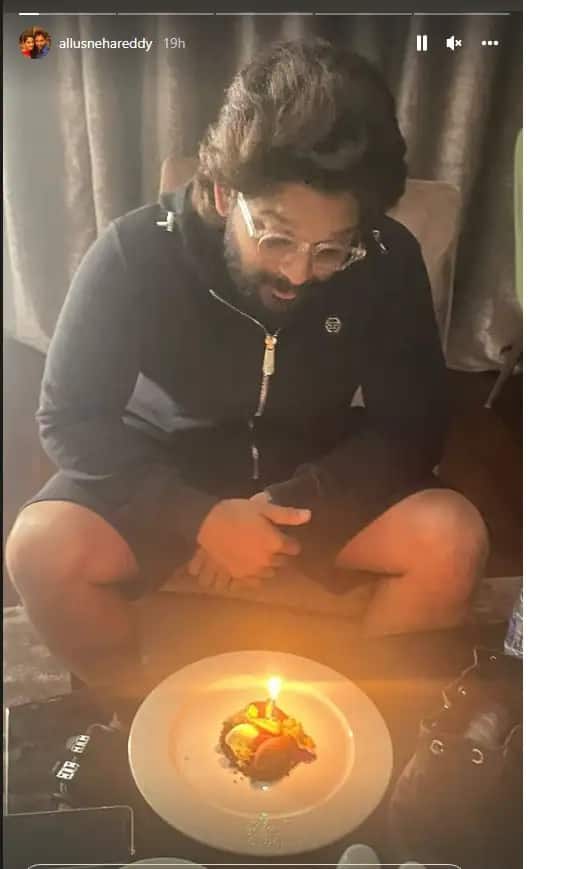 Fantastic birthday party for Allu Arjun, wife Sneha also seen in the photo