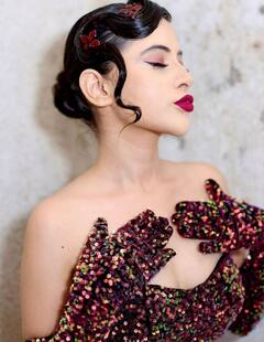 ઉર્ફીનો ફરી જોવા મળ્યો કાતિલ અંદાજ, જુઓ હોટ તસવીરો