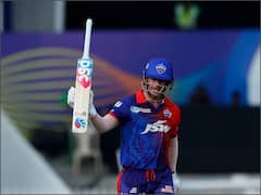 KKR vs DC: कोलकाता और दिल्ली के मैच की 10 खास तस्वीरें, देखिए कैसे कुलदीप ने चार विकेट लेकर पलटा मैच