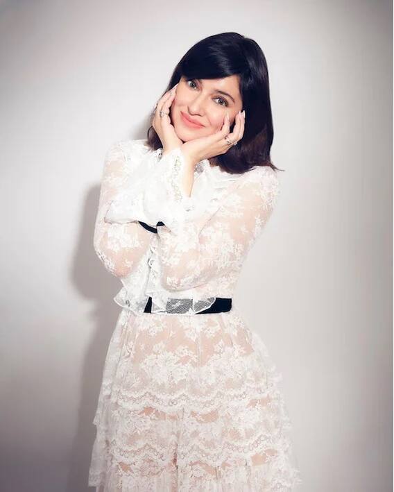 Divya Khosla Kumar wearing a white frock is no less than a Barbie doll, see pictures