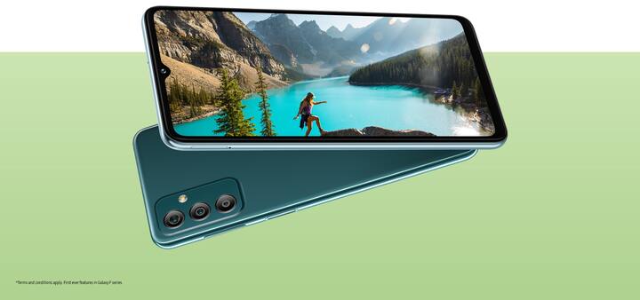 Power Cool Tech: सबसे ज्यादा दिक्कत तब होती है जब स्मार्टफोन को घंटों तक इस्तेमाल करने से वह गर्म हो जाता है. विशेष रूप से गेमिंग के दौरान यह बेहद असहज महसूस होता है, जिससे यह संभवत: सबसे खराब स्मार्टफोन एक्सपीरिएंस हो सकता है. गैलेक्सी F23 5G के साथ ऐसा नहीं है. यह पहली पावर कूल तकनीक के साथ आता है जो सुनिश्चित करती है कि आपका फोन ठंडा रहे और जब आप फोन को लंबे समय तक इस्तेमाल करें तब भी परफोर्मेंश अच्छी रहे.