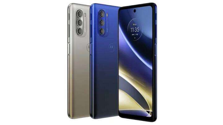 Moto G51 5G: यह स्मार्टफोन 4जीबी रैम और 64 जीबी इंटरनल मैमोरी के साथ आता है. इसकी कीमत 14999 रुपये है. इसमें 6.8 इंच की डिस्प्ले दी गई है. इसमें ट्रिपल रियर कैमरा सेटअप दिया गया है.