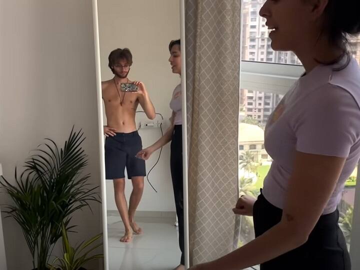 अनुरग कश्यप की बेटी आलिया कश्यप अपने ब्वॉयफ्रेंड शेन ग्रेगोइरे (Shane Gregoire) के साथ मुंबई के नए घर में शिफ्ट हो गई हैं. अलिया का घर काफी प्यारा और कोज़ी है देखें इसकी एक झलक.