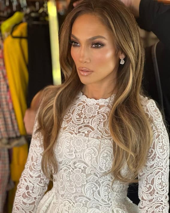 Jennifer Lopez Engaged: Jennifer Lopez Again After Triple Divorce!