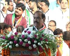 Ekhanath Khadase : शरद पवारांच्या घरासमोरील आंदोलनामागे भाजपचा हात; एकनाथ खडसेंचा थेट आरोप