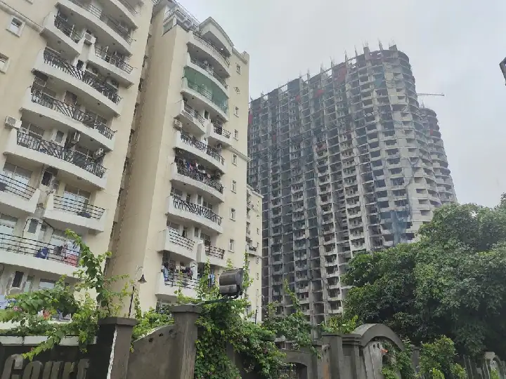 Supertech Twin Towers Demolition: Test Blast Sunday, Residents Advised To Stay Indoors Supertech Twin Towers Demolition: Test Blast Sunday, Residents Advised To Stay Indoors