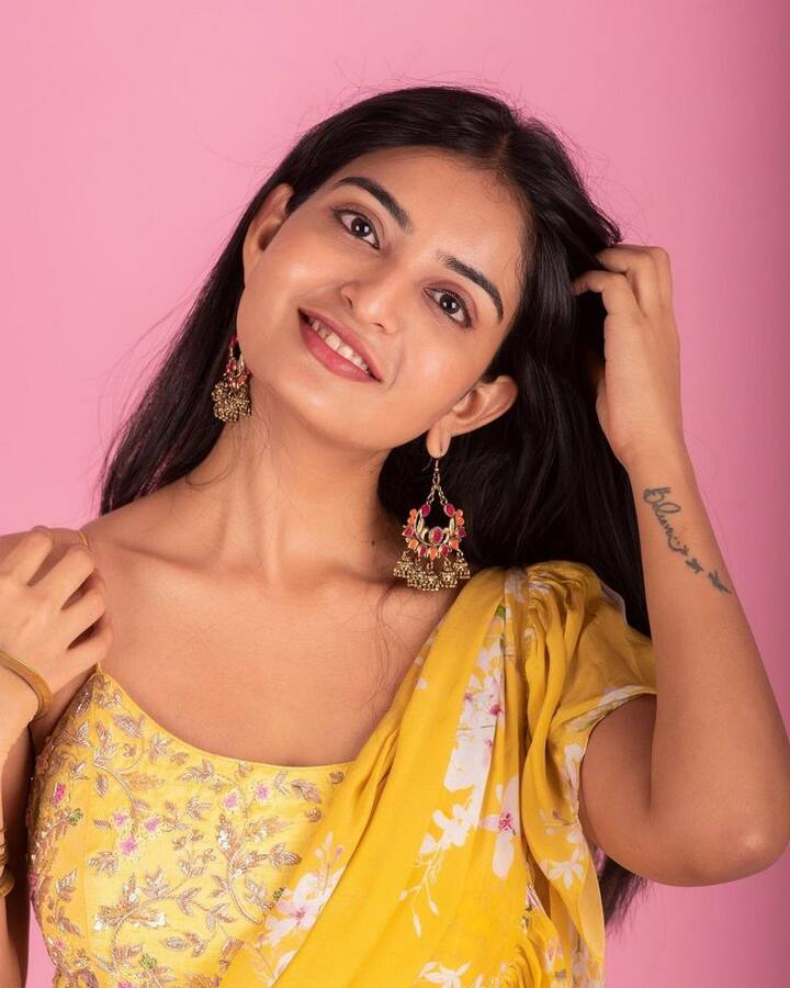 గతేడాది విడుదలైన 'వకీల్ సాబ్' సినిమాలో ముఖ్య పాత్ర పోషించింది. (Courtesy : Ananya Nagalla Instagram)