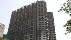 Noida के Twin Tower पर हुआ Trial Blast, जानिये किस-किस फ्लोर पर किये गए Blast | Latest News