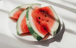 Health Tips: ਤਰਬੂਜ਼ ਖਾਣ ਨਾਲ ਮਿਲਦੇ ਗਜਬ ਦੇ ਫਾਇਦੇ, ਗਰਮੀਆਂ ਵਿੱਚ ਰੋਜ਼ਾਨਾ ਖਾਓ ਤਰਬੂਜ਼