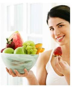 Summer fruits: ગરમીમાં આ ફળોનું કરો ભરપેટ સેવન, હાઇડ્રેઇટ રાખવાની સાથે નહિ વધારે વજન