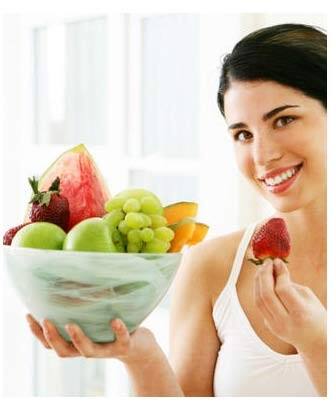 ઉનાળાની ઋતુ વજન ઘટાડવા માટે યોગ્ય છે. ડાયટમાં પાણીવાળા  ફળો સામેલ કરીને સરળતાથી વેઇટ લોસ કરી શકો છો.