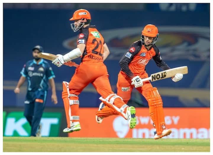 IPL 2022 Sunrisers Hyderabad beat Gujarat Titans by 8 wickets to register second win of the season SRH vs GT: हैदराबाद ने रोका गुजरात का विजयी रथ, हासिल की सीजन की दूसरी जीत