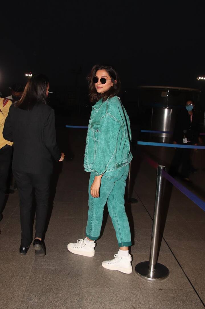 Deepika Padukone was seen today at the airport on her way to Hyderabad. Her airport attire has always been on point, and today was no exception.