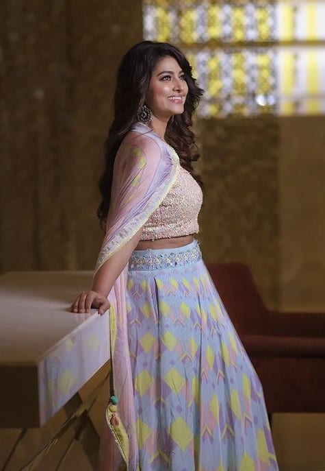 Sneha Photos: వారేవ్వా స్నేహా - నీ వలపు వలలో చిక్కుకుంటే కుర్రాళ్ల మనసు స్వాహా! - Image Credit: Sneha/Instagram