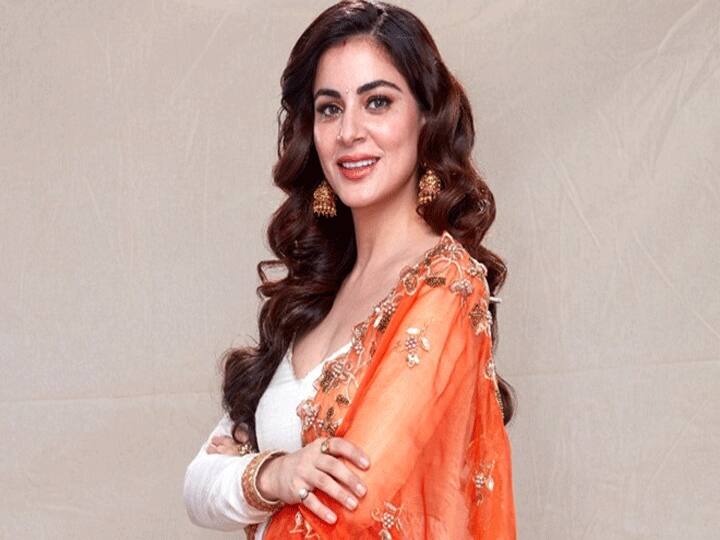 श्रद्धा आर्या में छिपा है टैलेंट का खजाना, अपने हुनर से लोगों को बना देती हैं दीवाना Kundali Bhagya Fame Preeta Aka Shraddha Arya Interesting acts Know Here श्रद्धा आर्या में छिपा है टैलेंट का खजाना, अपने हुनर से लोगों को बना देती हैं दीवाना