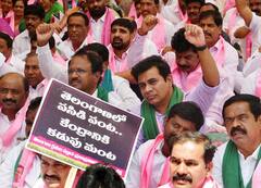 IN PICS | TRS Stages 'Maha Dharna' In Delhi