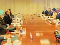 चीन की दादागिरी पर रक्षामंत्री राजनाथ सिंह से बोले US के डिफेंस मिनिस्टर, भारत की मदद करेंगे हम