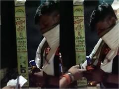 Watch: एक कॉल पर शराब लेकर पहुंचा शख्स, कहा- 'डरे के कौनो बात नइखे, पुलिस के त पैसा दियाला...'