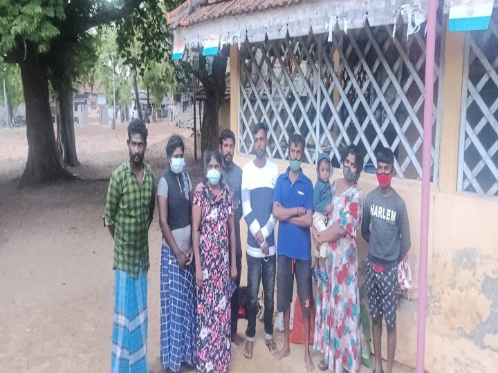 இலங்கையில் இருந்து  மண்டபம் முகாமுக்கு கண்ணீருடன் வரும் இலங்கை தமிழர்கள்