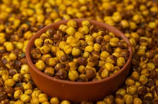 ਭੁੰਨ੍ਹੇ ਛੋਲਿਆਂ 'ਚ ਛੁਪਿਆ ਚੰਗੀ ਸਿਹਤ ਦਾ ਰਾਜ਼!  ਰੋਜ਼ਾਨਾ ਇੱਕ ਮੁੱਠੀ ਖਾ ਕੇ ਵੇਖੋ ਕਮਾਲ