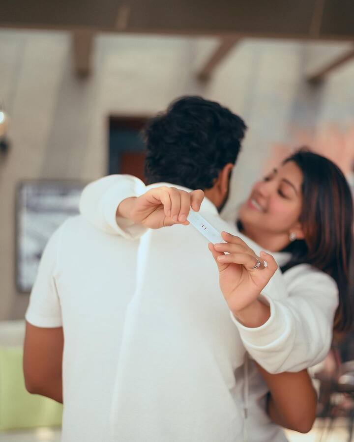 ప్రణీత దంపతులు ఈ ఆనంద క్షణాలను సోషల్ మీడియాలో షేర్ చేసుకున్నారు. -Image credit: Pranitha Subhash/Instagram