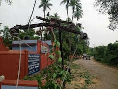 மின்சாரத்துறை அமைச்சரின் சொந்த மாவட்டத்தில் மின் இணைப்பு இல்லாத ஜீவசமாதி - ஜெயலலிதா, ரஜினிகாந்த் ஆகியோர் வந்து சென்ற தலம்