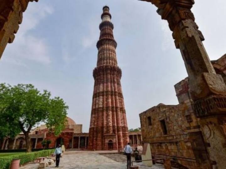 hindu community people asks to rebuild ancient temples at Qutub Minar, resume Hindu prayers ann क्यों कुतुब मीनार परिसर में मंदिर बनाने और पूजा का अधिकार मांग रहे हिंदू संगठन? एबीपी न्यूज ने की पड़ताल