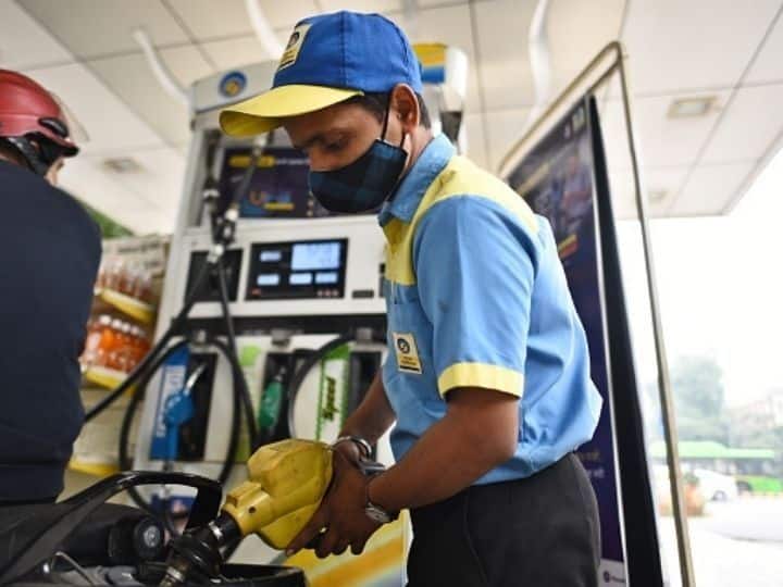 Fuel Sales In March Touched Three-Year High, Says Government Fuel Sales In March Touched Three-Year High, Says Government