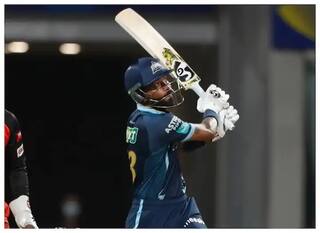 RR vs GT: राजस्थान के खिलाफ हार्दिक पांड्या गेंद और बल्ले से करते हैं कमाल, पिछले आंकड़े जानकर चौंक जाएंगे  