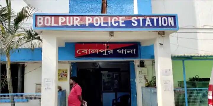 Bolpur rape incident father arrested tmc panchayat workers also arrested Bolpur: শাসক-নেতার কাছে মেয়েকে দিয়ে আসার অভিযোগ, বোলপুরে নাবালিকা গণধর্ষণে গ্রেফতার বাবা