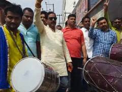 UP MLC Election Result: рдЧреЛрд░рдЦрдкреБрд░-рдорд╣рд░рд╛рдЬрдЧрдВрдЬ рд╕реЗ рд░рд┐рдХреЙрд░реНрдб рдорддреЛрдВ рд╕реЗ рдЬреАрддреЗ BJP рдкреНрд░рддреНтАНрдпрд╛рд╢реА рд╕реАрдкреА рдЪрдВрдж, рд╕рдкрд╛ рдХреЛ рд▓рдЧрд╛ рдмрдбрд╝рд╛ рдЭрдЯрдХрд╛