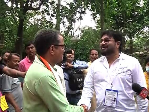 Ballygunge Bypoll 2022: ভোটের সকালে সৌজন্যের ছবি বালিগঞ্জে, কুশল বিনিময় বাবুল-কামরুজ্জামানের।Bangla News