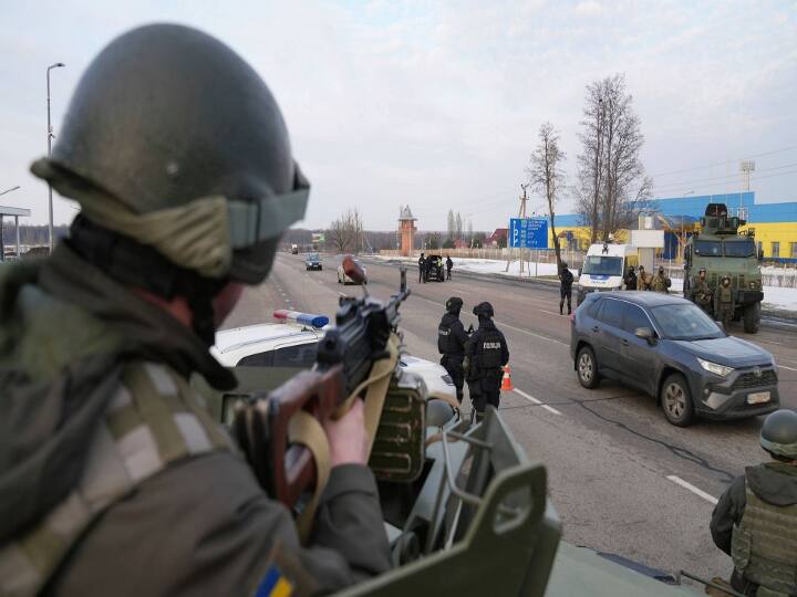 Russia Ukraine War donbass donetsk city war zone  Exclusive report of ABP News ANN Russia Ukraine War: दोनेत्सक पर कब्जे की जंग, रूस-यूक्रेन युद्ध के सबसे खतरनाक वॉर-जोन में पहुंचा abp न्यूज़, जानें क्या है ग्राउंड रिपोर्ट