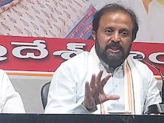 Madhu Goud Yaskhi: సీఎం కేసీఆర్, టీఆర్ఎస్ నేతలు మిల్లర్లతో కుమ్మక్కై, రైతులను మోసం చేస్తున్నారు: మధుయాష్కీ గౌడ్