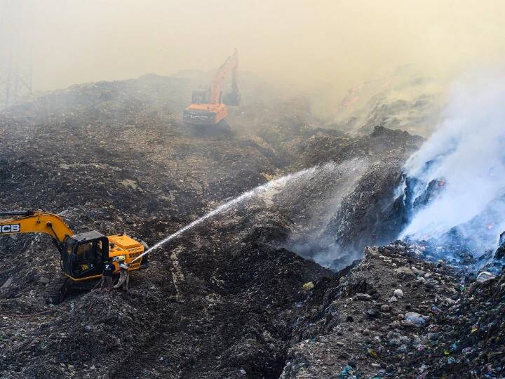 Delhi government has prepared a nine point plan to prevent fire incidents at landfill sites said Gopal Rai Delhi News: लैंडफिल साइट्स पर आग की घटनाएं रोकने के लिए दिल्ली सरकार ने तैयार की नौ सूत्री योजना, जानें डिटेल