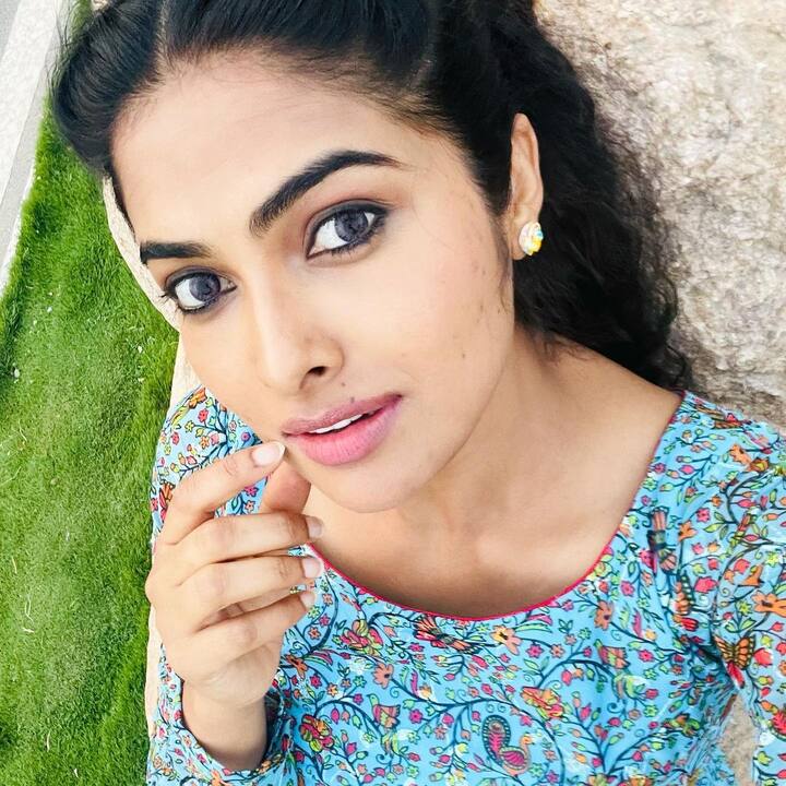 దివి వడ్య్తా అందమైన ఫోటోలు -Image credit: Divi Vadthya/Instagram