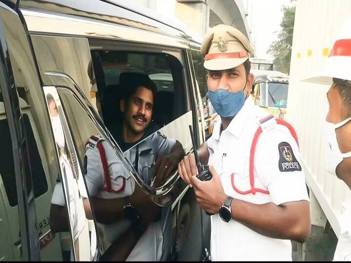 Samantha EX Husband Naga Chaitanya fined by police for violating traffic rules Hyderabad Naga Chaitanya : போலீசாரிடம் சிக்கிய சமந்தாவின் முன்னாள் கணவர்.. வைரலாகும் புகைப்படம்..