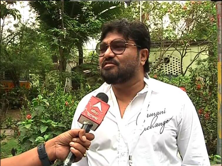 Ballygunge By-poll 2022: TMC Candidate Babul Supriyo sings Manna Dey's song remembering Subrata Mukherjee Ballygunge By-poll 2022: মান্নার-গানে সুব্রত-স্মরণ, ভোট দেওয়ার আহ্বান বাবুলের