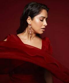 ਰੈੱਡ ਵਾਈਨ ਜਿਹੀਆਂ ਨਸ਼ੀਲੀ ਲੱਗੀਆਂ ਨੁਸਰਤ ਭਰੁਚਾ ਦੀਆਂ ਅਦਾਵਾਂ, ਕਾਤਲ ਨਿਗਾਹਾਂ ਨੇ ਇੰਟਰਨੈੱਟ 'ਤੇ ਢਾਹਿਆ ਕਹਿਰ