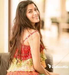 Legend Movie Heroine : நம்ம அண்ணாச்சி லெஜண்ட் சரவணாவோட பட ஹீரோயினா இது..?