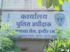 MP News: इंदौर में नाबालिग छात्र को हुआ महिला टीचर से प्यार, इंस्टाग्राम पर भेजता था गंदे मैसेज और फिर...