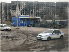 Exclusive: रूस-यूक्रेन जंग में बर्बाद हो चुका है मारियुपोल शहर, 47 दिन बाद भी सुनाई दे रही है बम धमाकों की आवाज