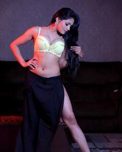 Shweta Sharma Photos: सोशल मीडिया पर वायरल हुआ भोजपुरी एक्ट्रेस Shweta Sharma का सिजलिंग अवतार, तस्वीरें आपको भी बना देंगी दीवाना