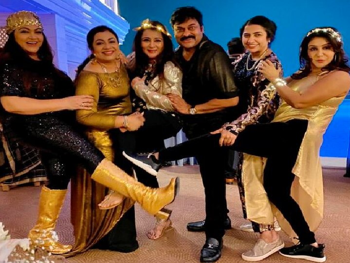 Khushbu Sundar: 80s வாட்ஸ் அப் குரூப்.. அதே துள்ளல்.. அதே அரட்டை.. குஷ்பு பகிர்ந்த சீக்ரெட்!!