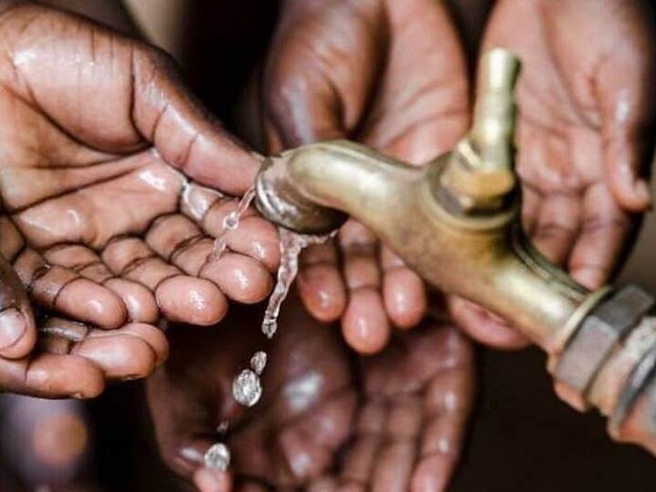 Water Problem In Uttarakhand, People are facing problem of drinking water ann Uttarakhand Water Problem: उत्तराखंड में गहराया पीने के पानी का संकट, सूखने लगे घरों के नल, लोग परेशान