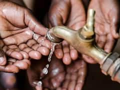 Uttarakhand Water Problem: उत्तराखंड में गहराया पीने के पानी का संकट, सूखने लगे घरों के नल, लोग परेशान