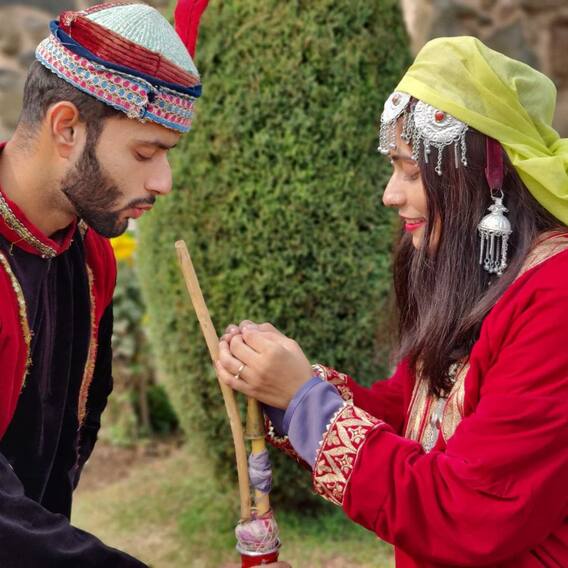 शिवम दुबे और अंजुम खान