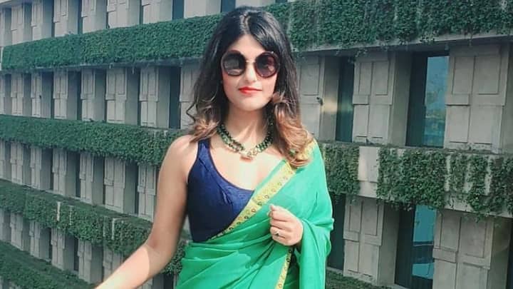 যে বয়সে কেরিয়ার নিয়ে খাবি খান আর পাঁচ জন, সেই বয়সে কার্যত সাম্রাজ্য গড়ে তুলেছিলেন তিনি।  কিন্তু এক লহমায় সব হারালোর মুখে বঙ্গতনায় অঙ্কিতি বসু। ফ্যাশন ই-কমার্স সংস্থা ‘জিলিঙ্গো’-র মালিক তথা সহ প্রতিষ্ঠাতা তিনি। নিজের সংস্থা থেকেই এ বার বহিষ্কৃত হলেন অঙ্কিতি। আর্থিক তছরুপের অভিযোগে তাঁকে বহিষ্কার করা হয়েছে।