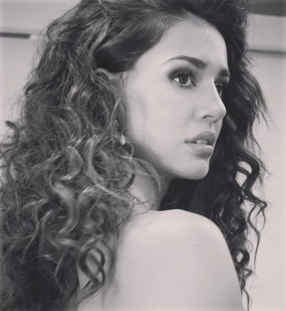 તે સતત પોતાની તસવીરો શેર કરતી રહે છે. દિશાએ તેની લેટેસ્ટ તસવીર શેર કરતાં કેપ્શનમાં લખ્યું કે- 50 મિલિયન... છેલ્લું એક હું વચન આપું છું.