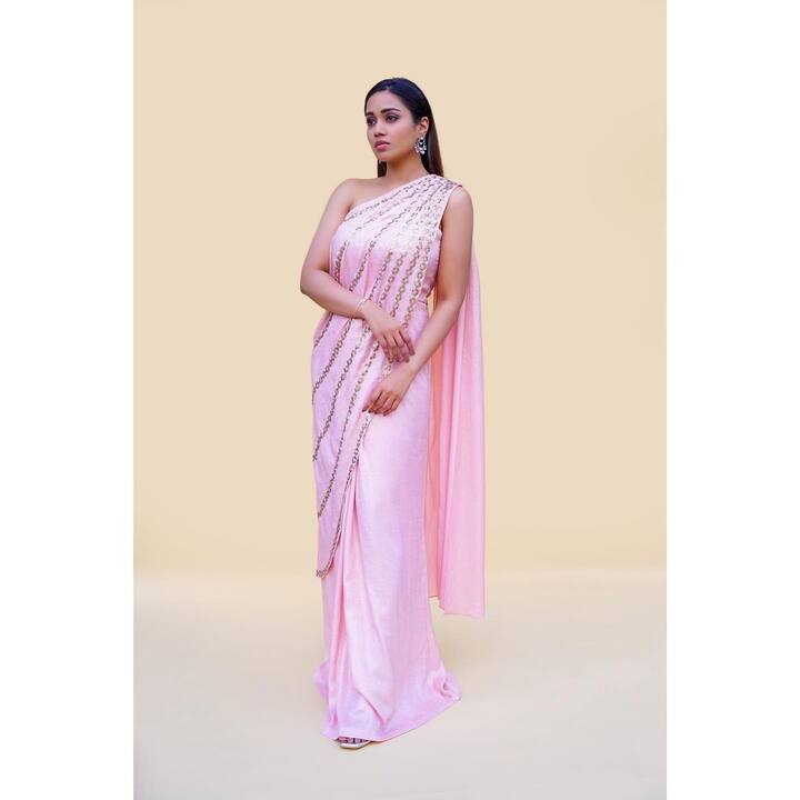 నివేదా పేతురాజ్ (Image credit: Nivethapethuraj/Instagram)